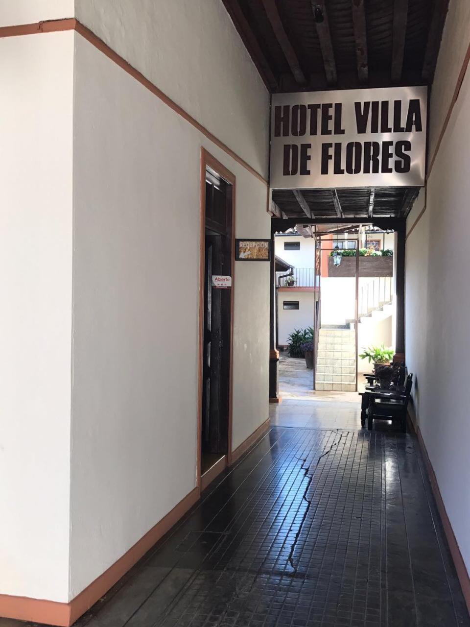 Hotel Villa de Flores Uruapan  Exterior foto